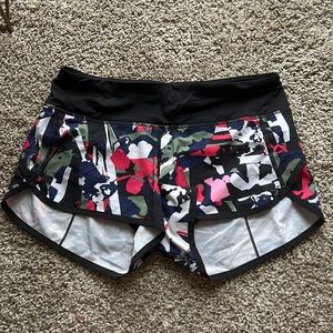 Lululemon Speed-up shorts size 4